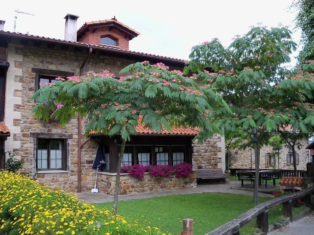 Agroturismo Iturbe Axpe de Busturia