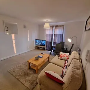 https://lauras-place.brighton-hotels-england.com